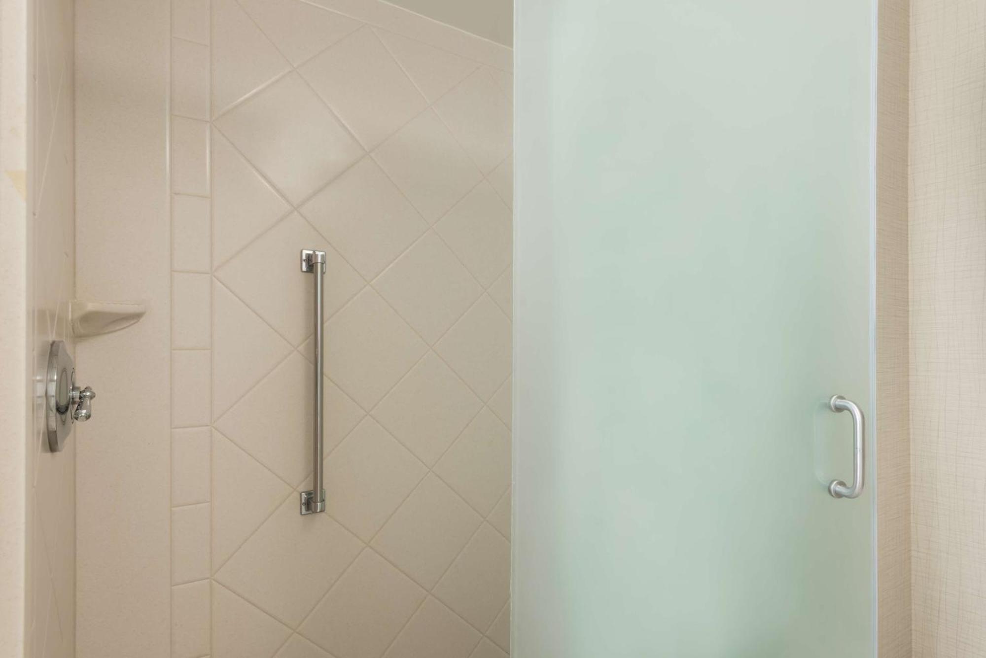 Homewood Suites By Hilton Holyoke-Springfield/North Exterior foto