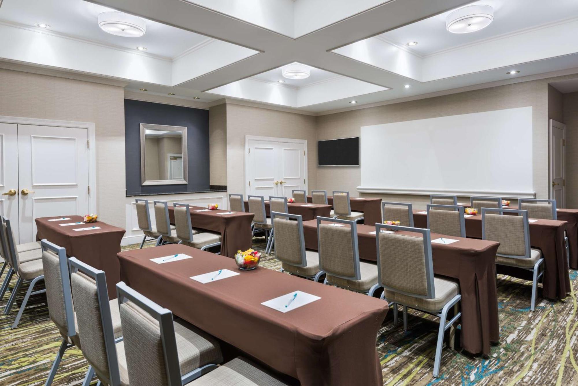 Homewood Suites By Hilton Holyoke-Springfield/North Exterior foto
