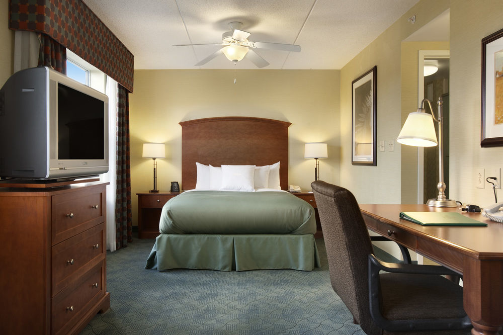 Homewood Suites By Hilton Holyoke-Springfield/North Exterior foto